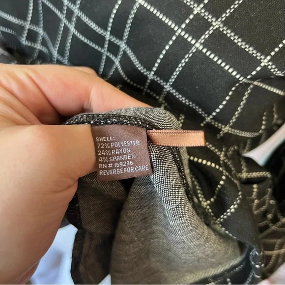 J McLaughlin Mare Dress - Picture 14 of 15